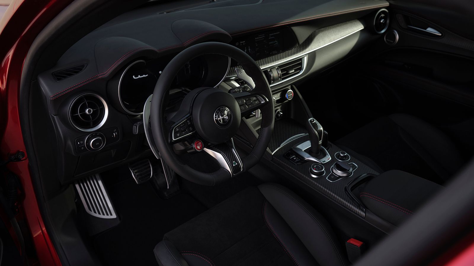 Alfa Romeo: Διαθέσιμες ξανά οι Giulia και Stelvio Quadrifoglio!